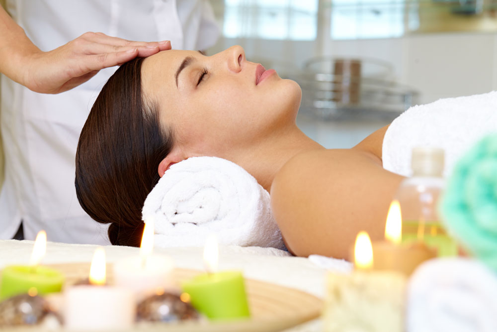 LOMILOMI Hawaiian Massage